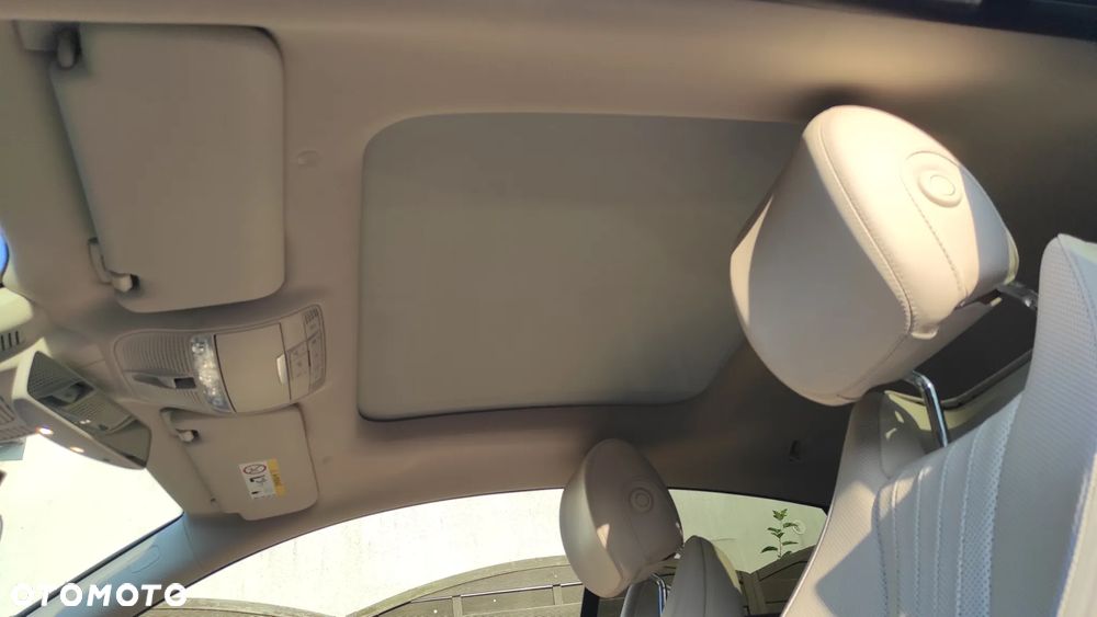 Mercedes-Benz Klasa E 220 d 9G-TRONIC - 16