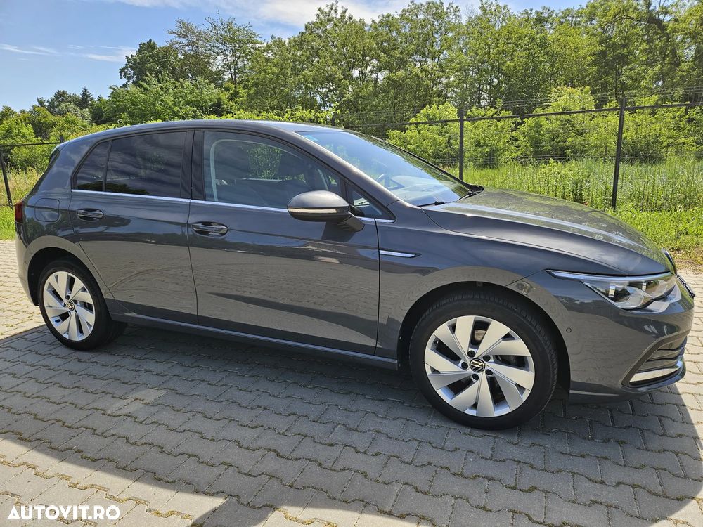 VOLKSWAGEN Golf 2022 — imagine 5