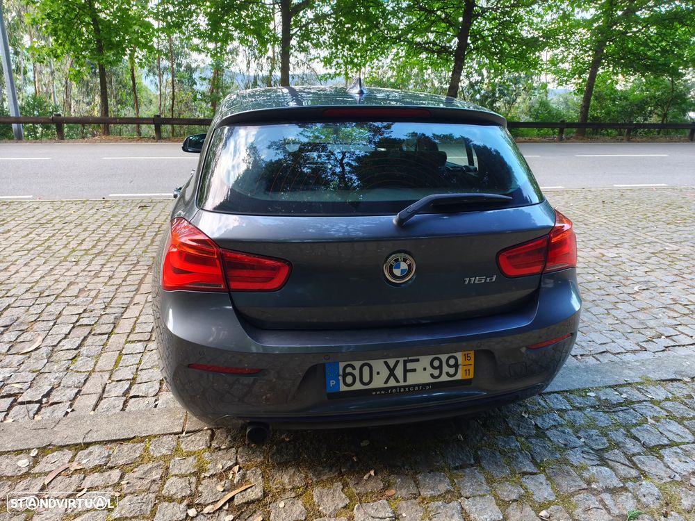 BMW 116 d EfficientDynamics Edition Sport Line - 3