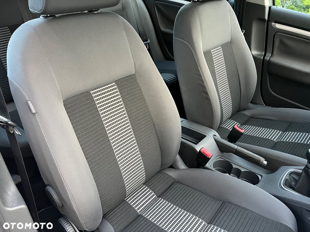 Volkswagen Golf 1.4 United - 31