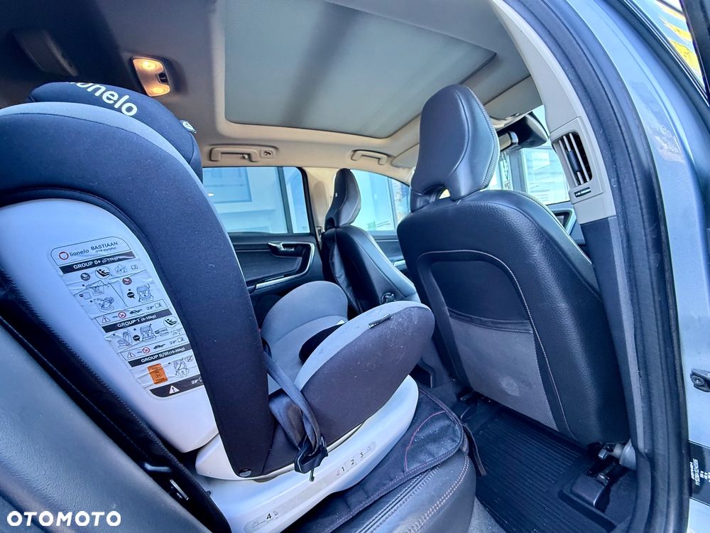 Volvo XC 60 DRIVe Summum - 12