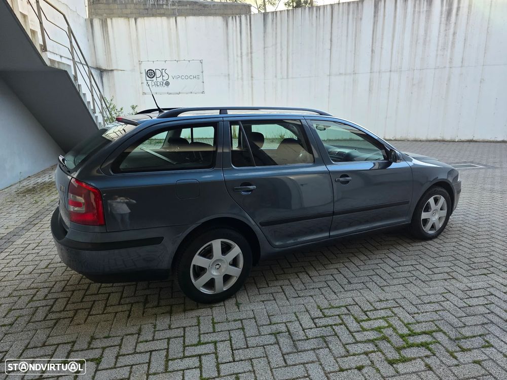 Skoda Octavia Break 1.9 TDi Sportline - 10