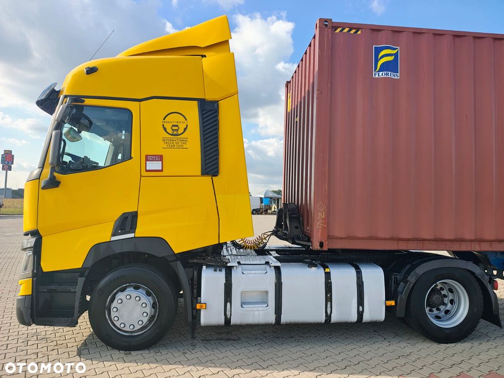Renault T440 - 2