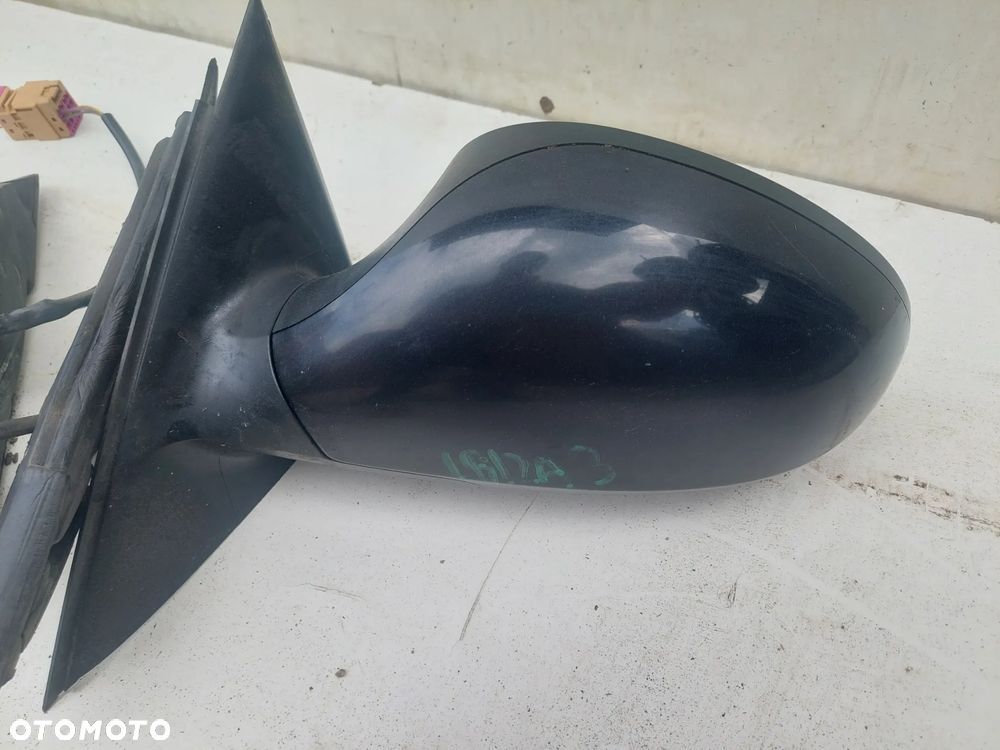 LUSTERKO PRAWE SEAT IBIZA 3 2-PIN - 2