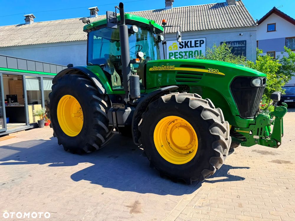John Deere 7920 - 5