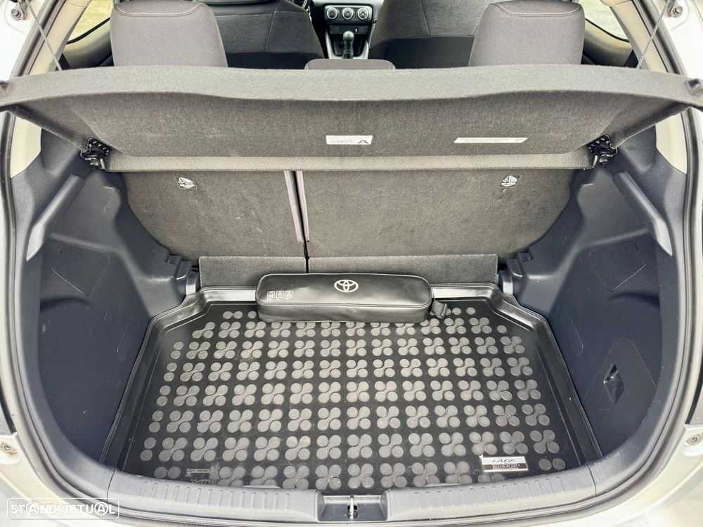 Toyota Yaris 1.0 VVT-i Comfort - 53