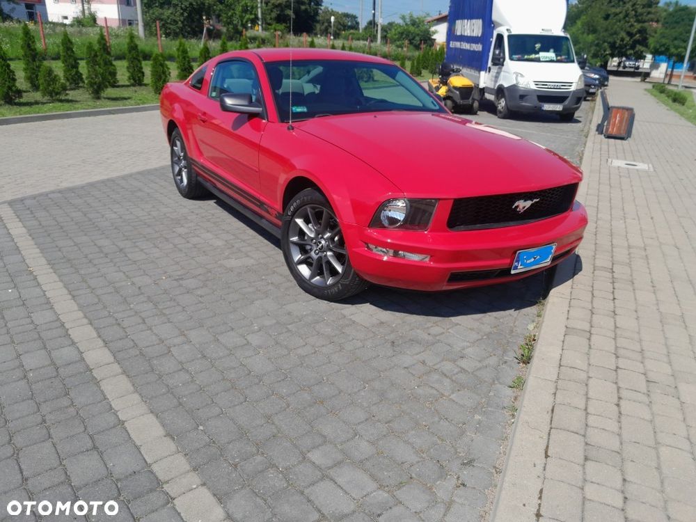 Ford Mustang - 2