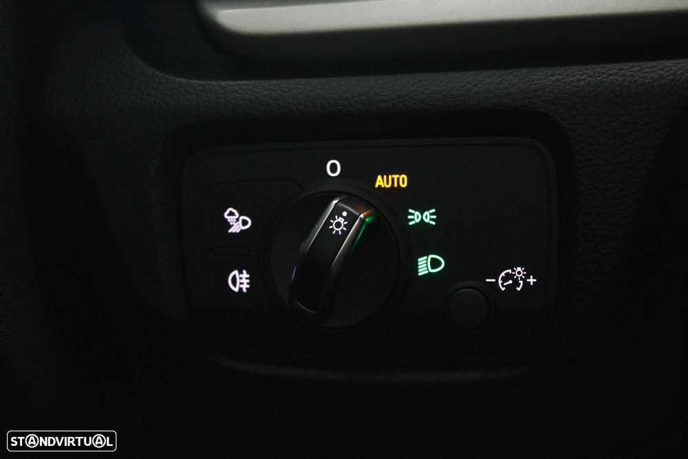 Audi A3 Limousine 30 TDI - 30