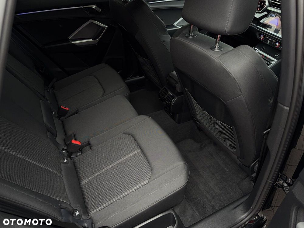 Audi Q3 - 13