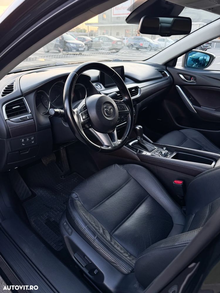 Mazda 6 CD175 AT Revolution Top - 13