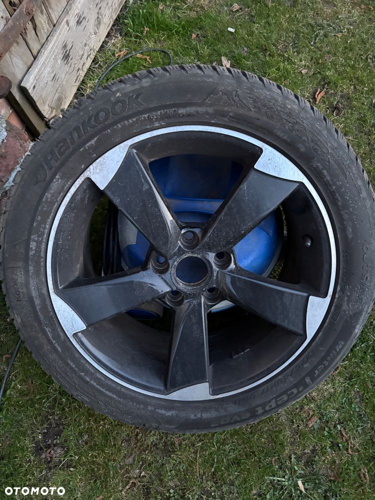 Audi A4 Avant 2.0 TDI Quattro Line - 17