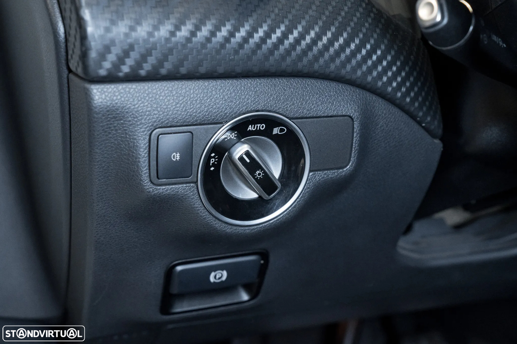 Mercedes-Benz A 180 7G-DCT AMG Line - 20