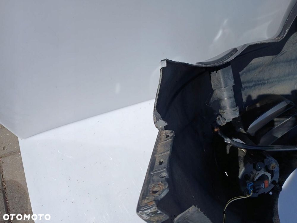 ZDERZAK PRZÓD PRZEDNI CZARNY NA SPRYSKI CHRYSLER VOYAGER IV LIFT 05-08r. - 8