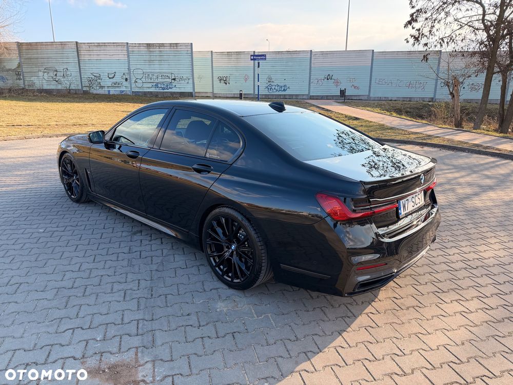BMW Seria 7 730d xDrive sport - 16