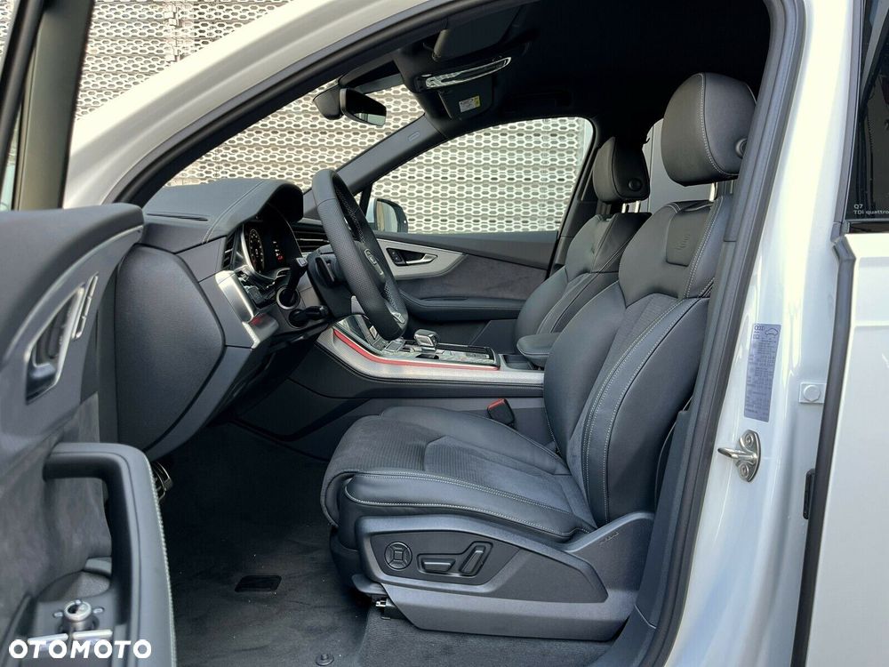 Audi Q7 - 6