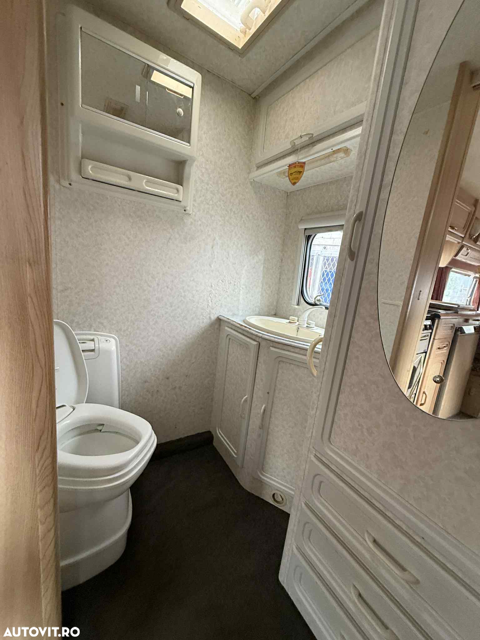Elddis WhirlWind XL Lunar clubman 475-2ck - 8