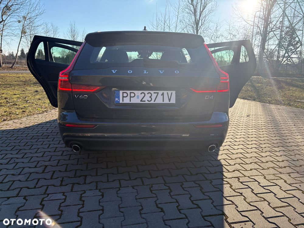 Volvo V60 D4 Geartronic Momentum - 7