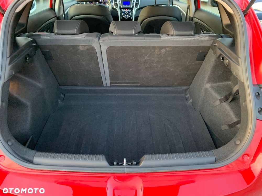 Hyundai i30 1.4 Classic - 14