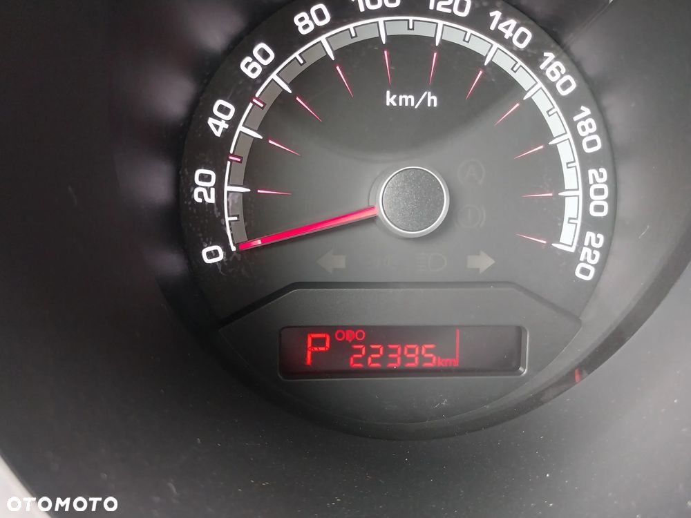 Kia Venga ver-1-6-business-line - 24