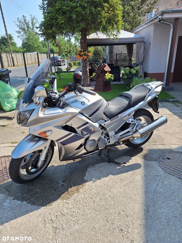 Yamaha FJR - 4