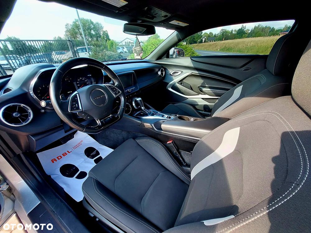 Chevrolet Camaro 3.6 V6 Coupe 2LT - 12