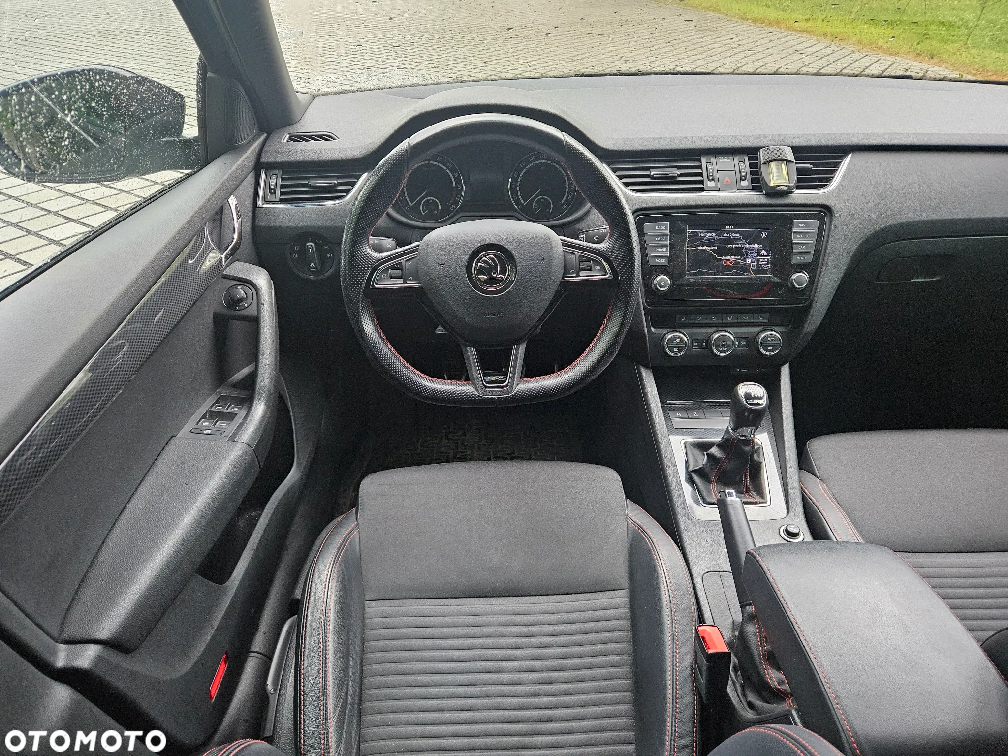 Skoda Octavia 2.0 TDI RS - 13