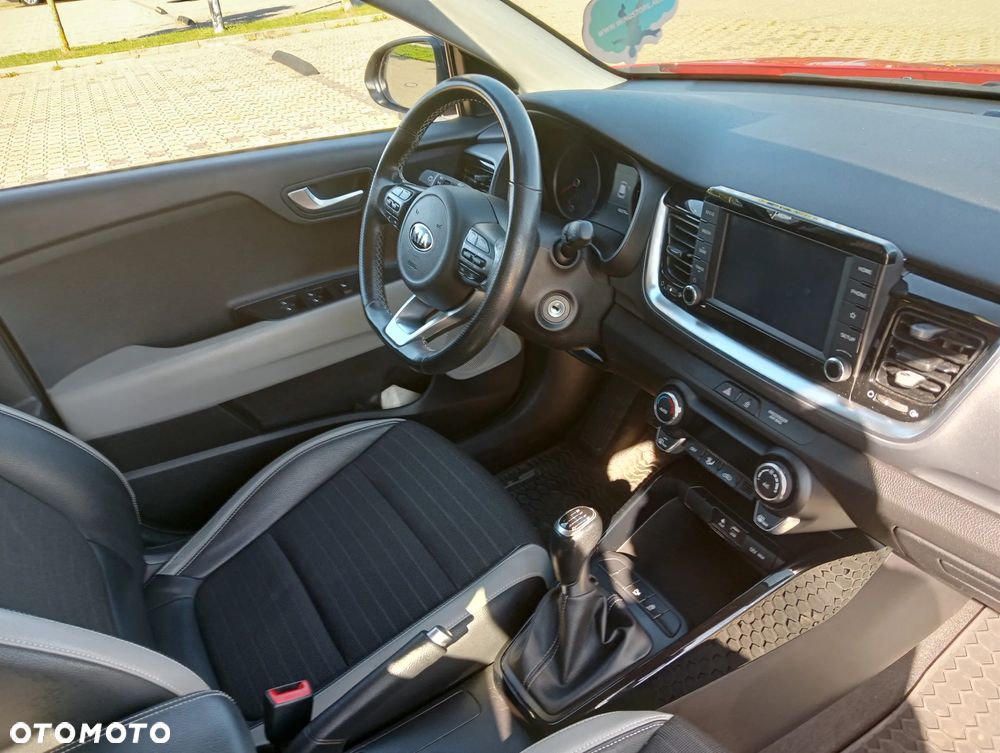 Kia Stonic 1.0 T-GDI L - 12