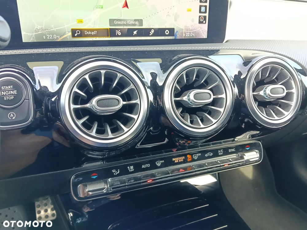 Mercedes-Benz CLA 180 d 7G-DCT AMG Line - 25