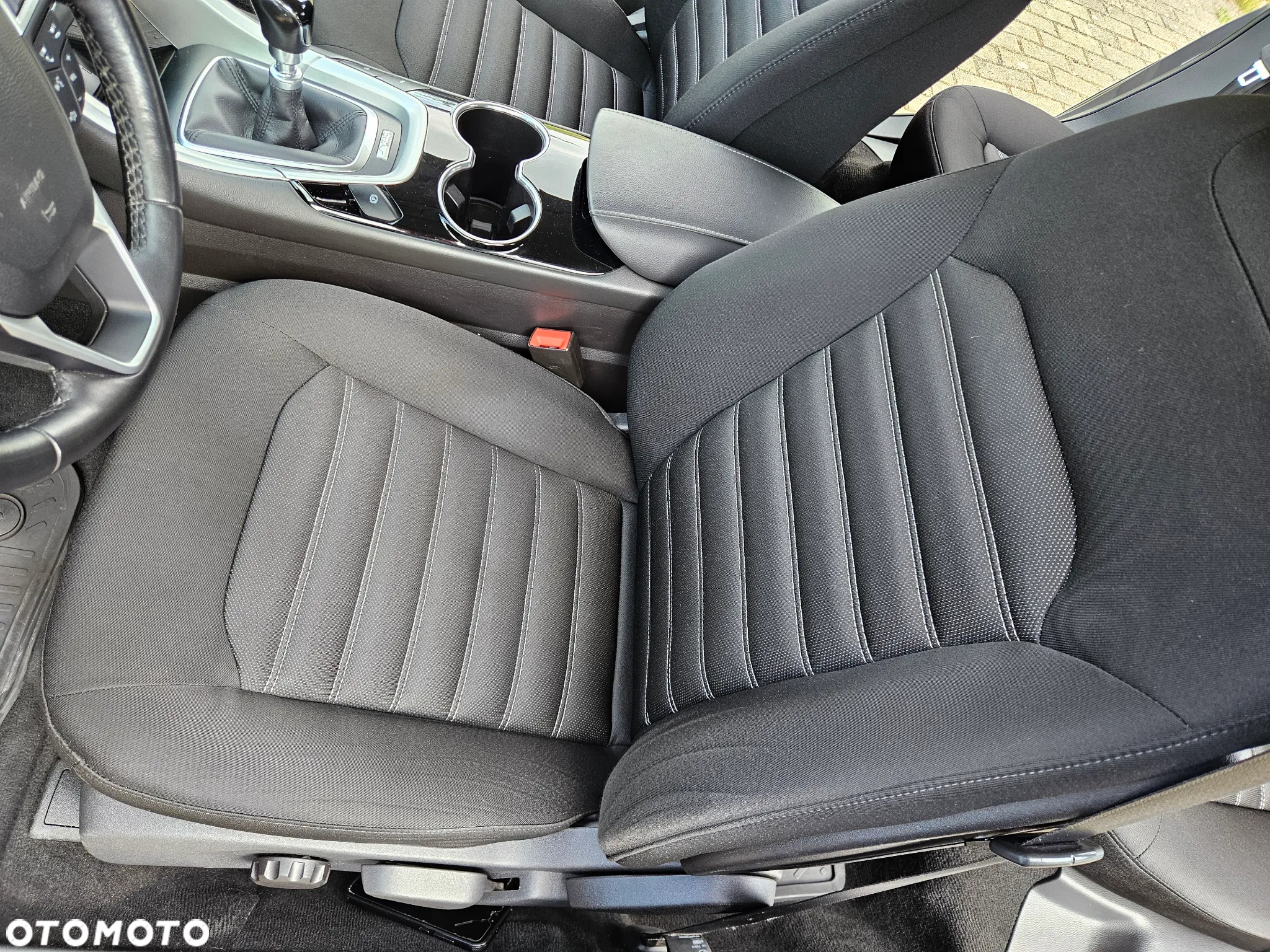 Ford Mondeo 1.5 EcoBoost Trend - 15