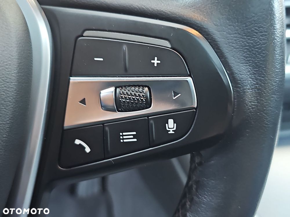BMW Seria 3 320d Luxury Line - 15
