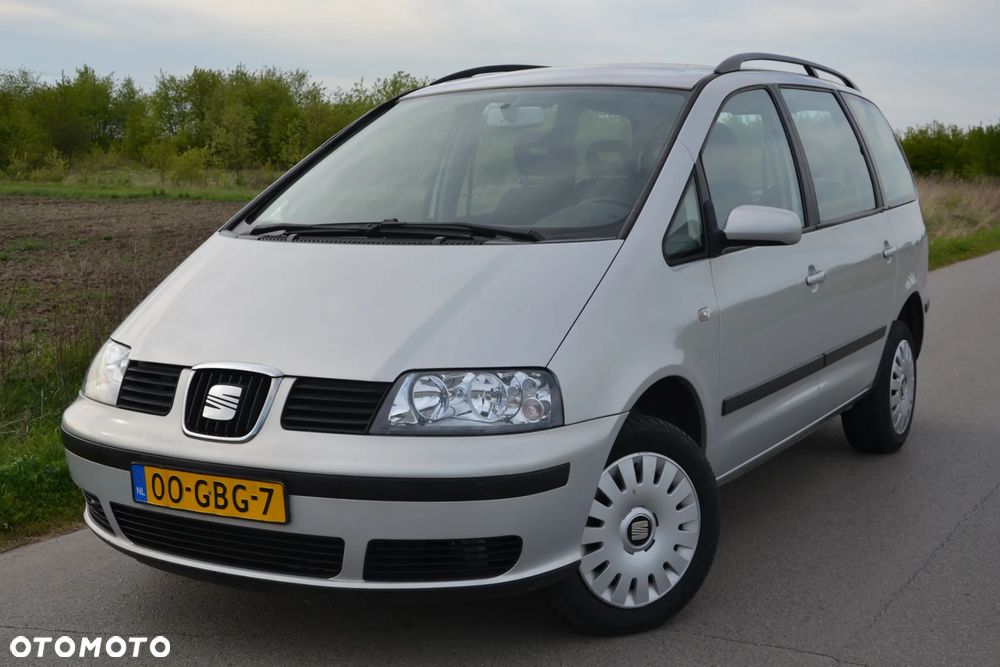 Seat Alhambra 2.0i Comfort - 17
