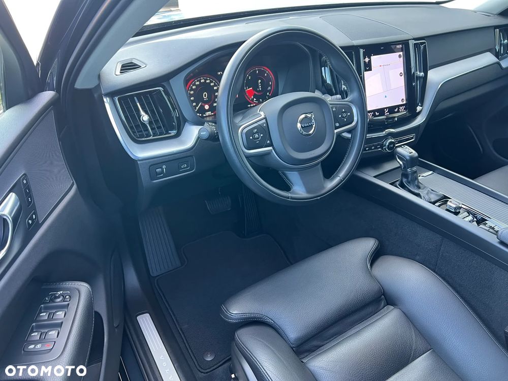 Volvo XC 60 D4 Geartronic Momentum Pro - 23