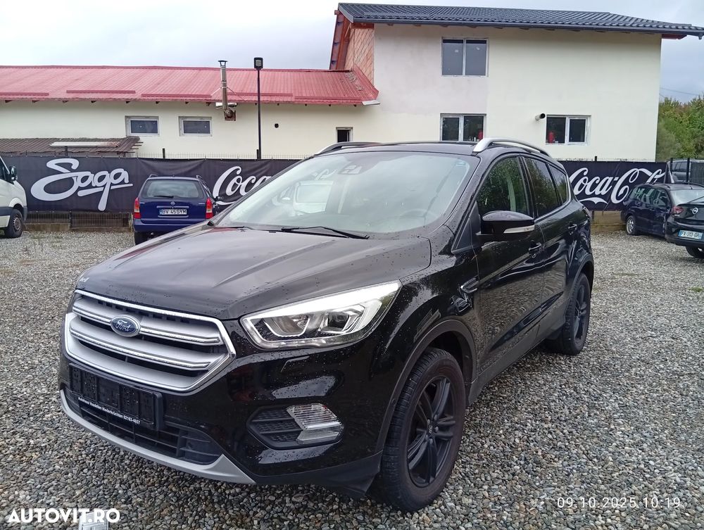 Ford Kuga 1.5 EcoBoost 2WD Titanium - 2