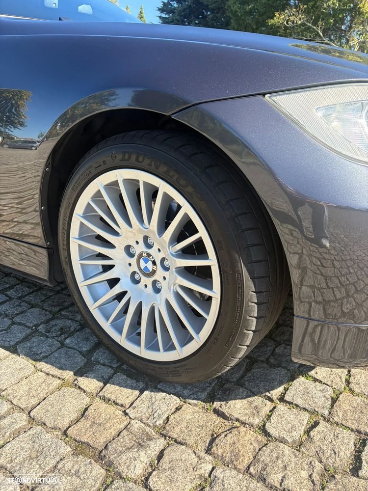 BMW 320 d Sport - 5