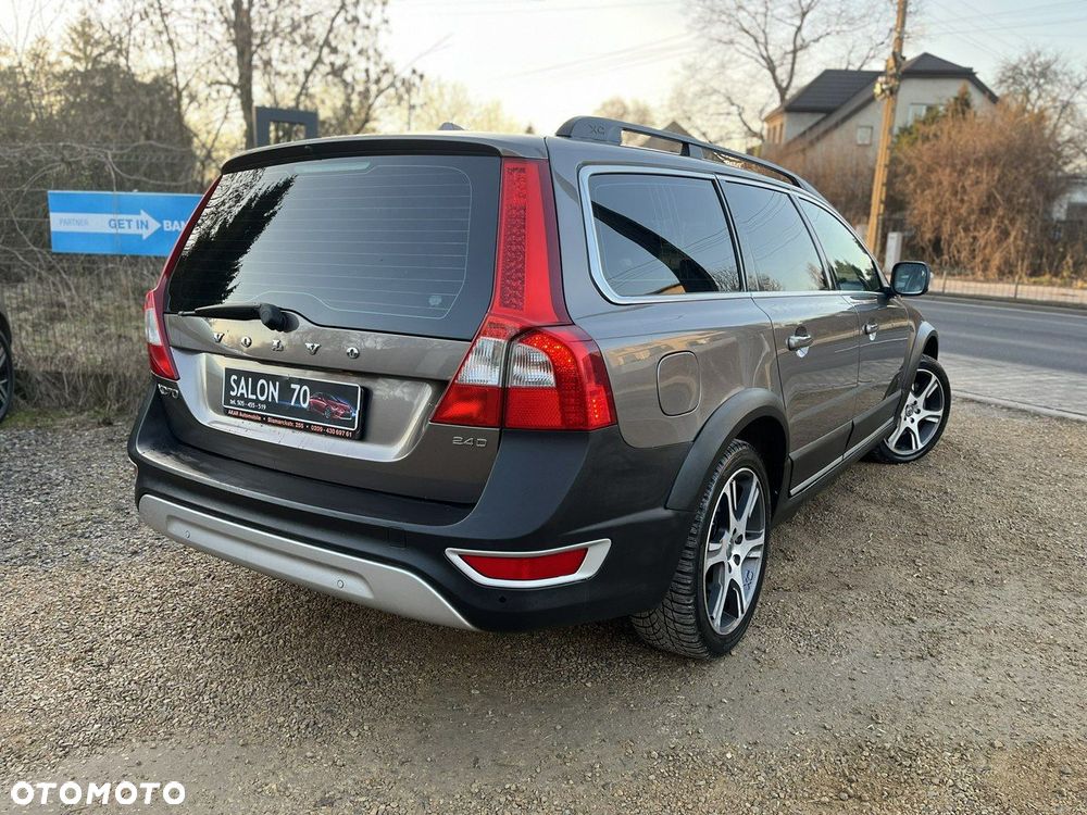Volvo XC 70 - 2