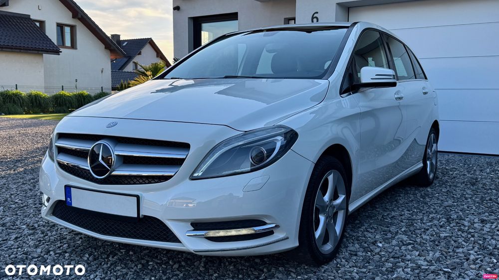 Mercedes-Benz Klasa B 180 BlueEFFICIENCY Edition - 4
