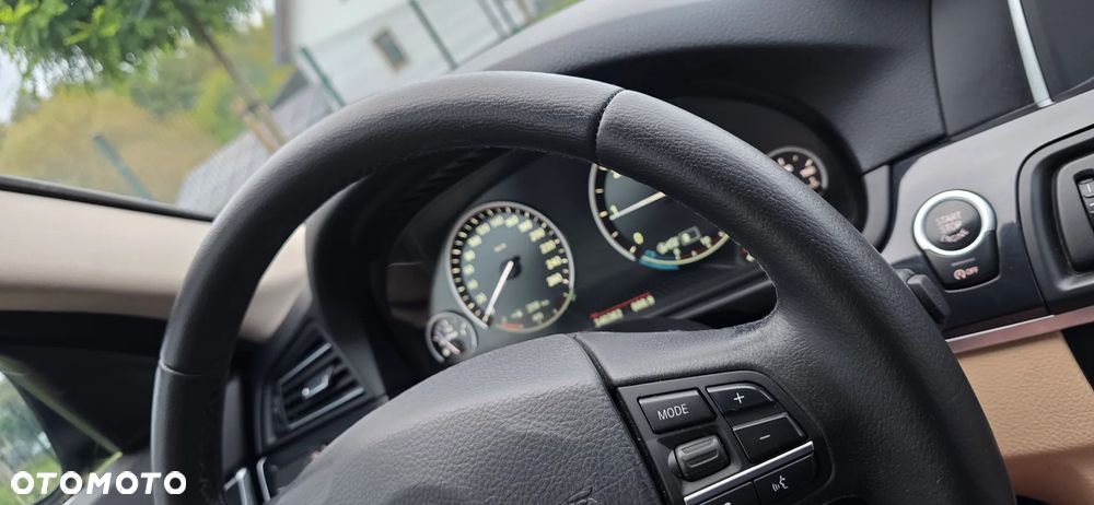 BMW Seria 5 - 33