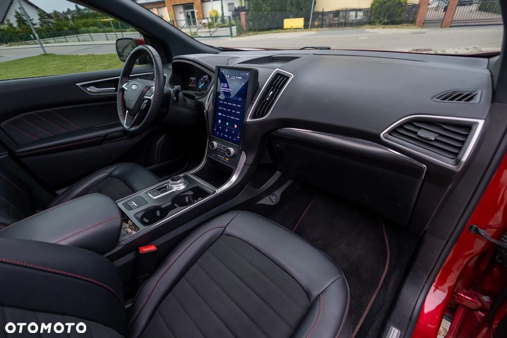 Ford Edge - 15