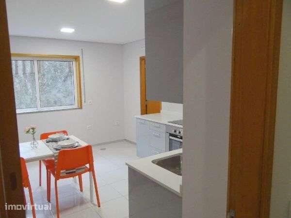 Quarto junto ao centro da cidade - Grande imagem: 2/6