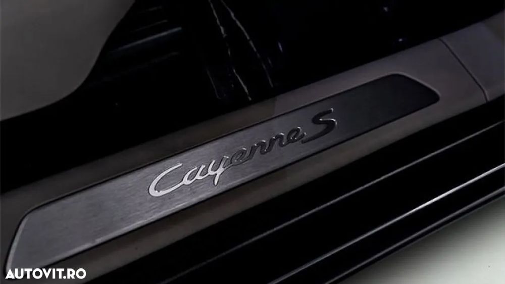 Porsche Cayenne S - 24