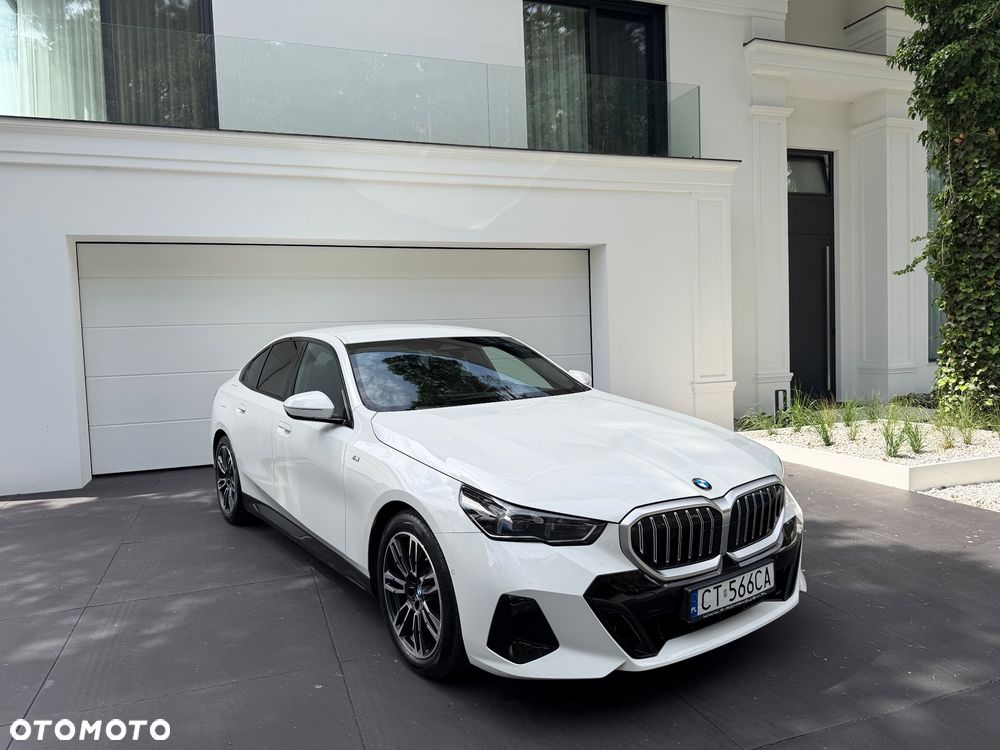 BMW Seria 5 520i mHEV M Sport sport - 2
