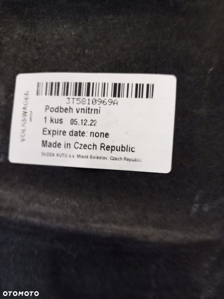 Lewe tylne nadkole Skoda Superb 2 Combi 3T5 810 969 A 3T5810969A - 5
