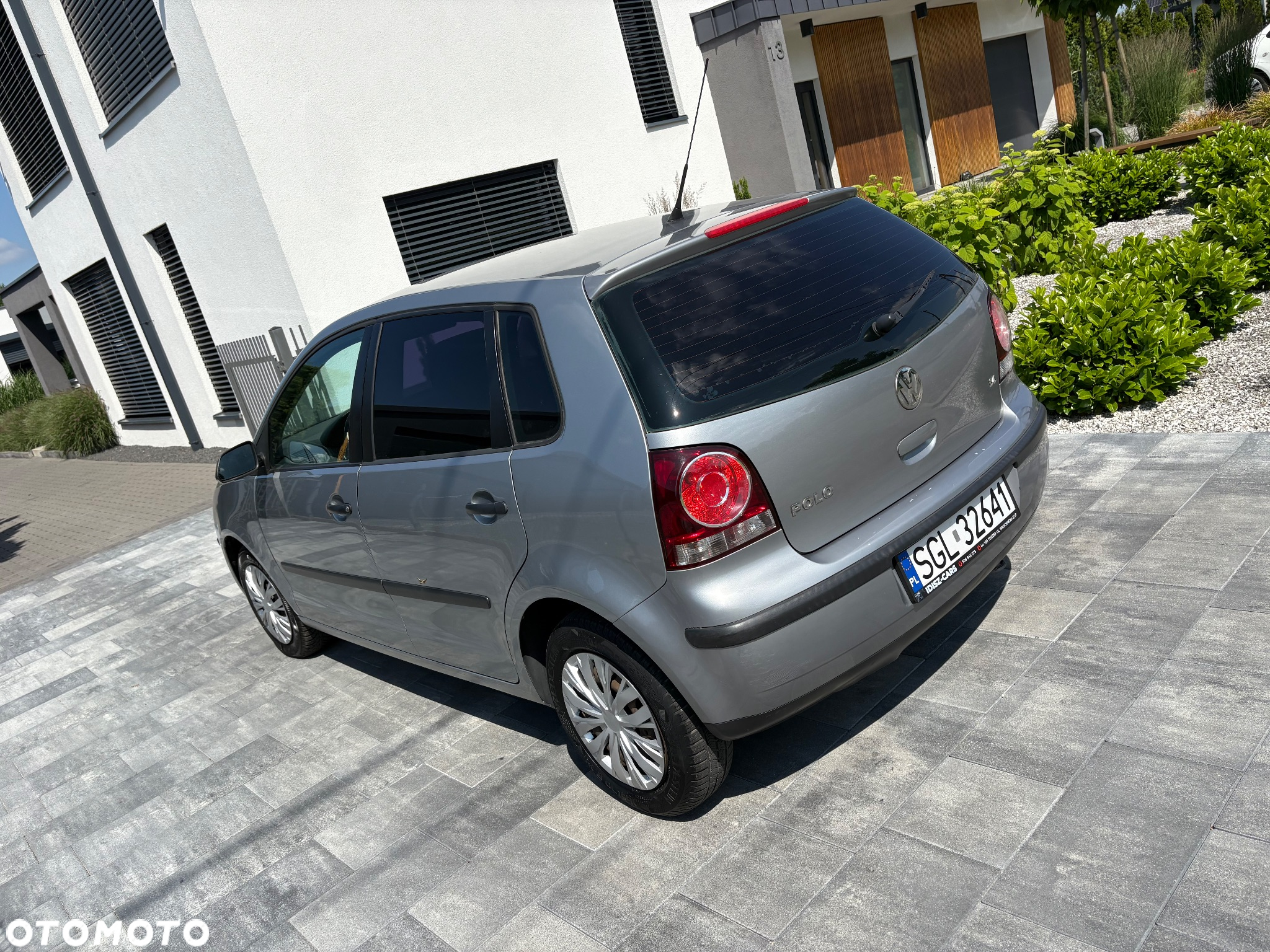 Volkswagen Polo 1.4 16V Comfortline - 6