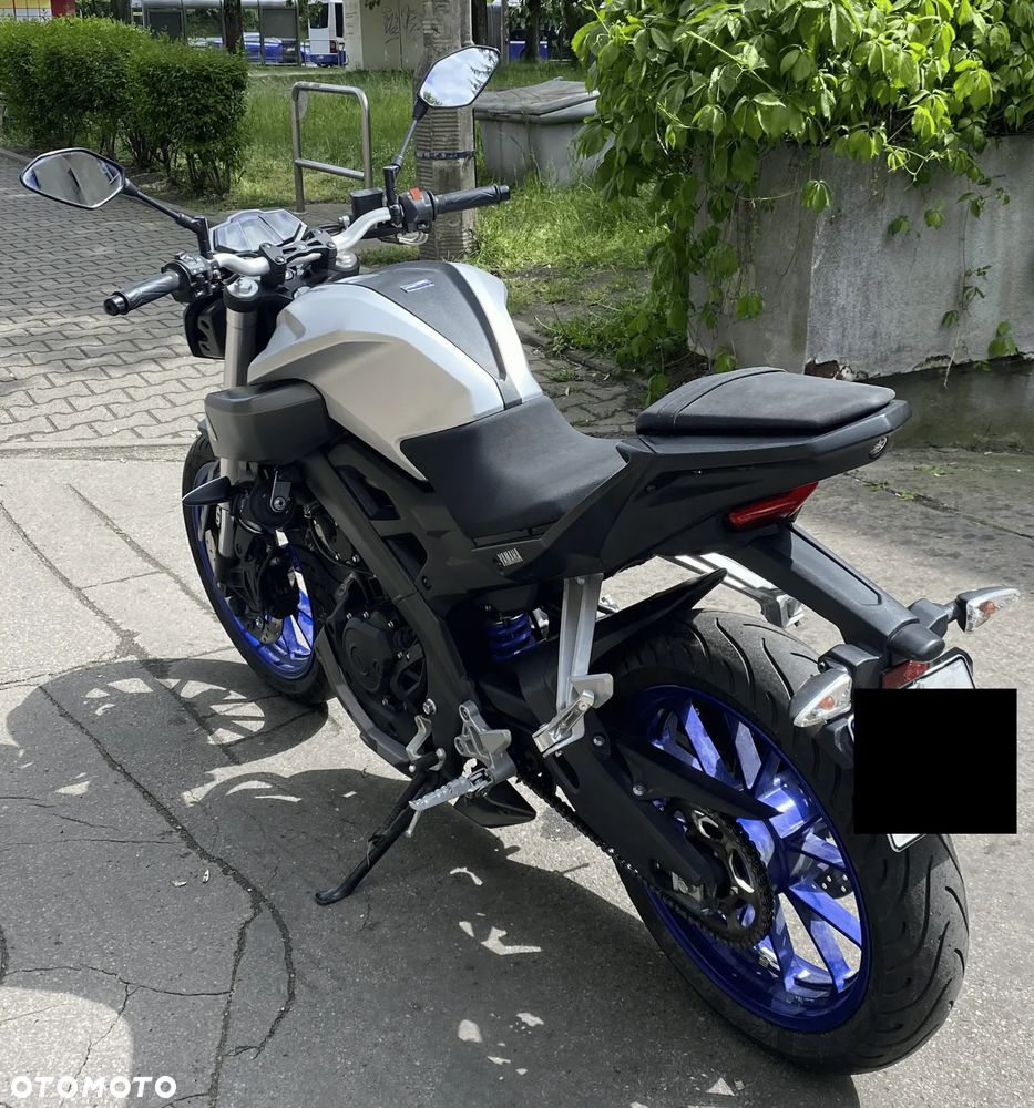 Yamaha MT - 2