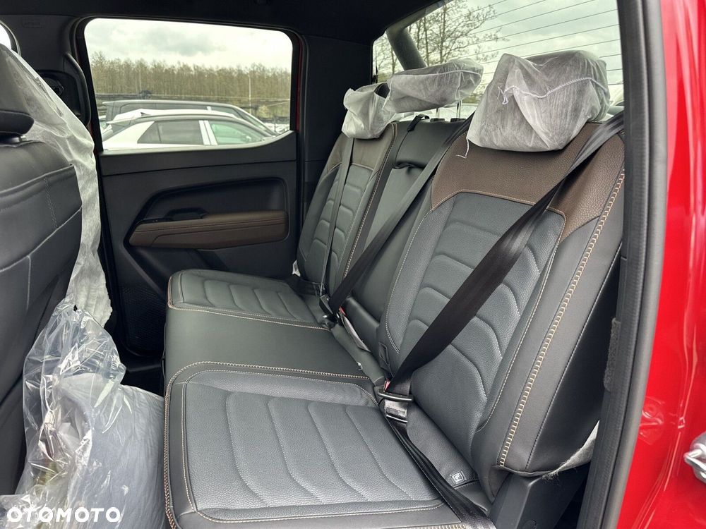 Volkswagen Amarok - 16