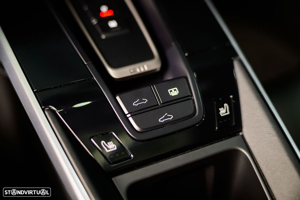 Porsche 911 (992) Turbo S - 31