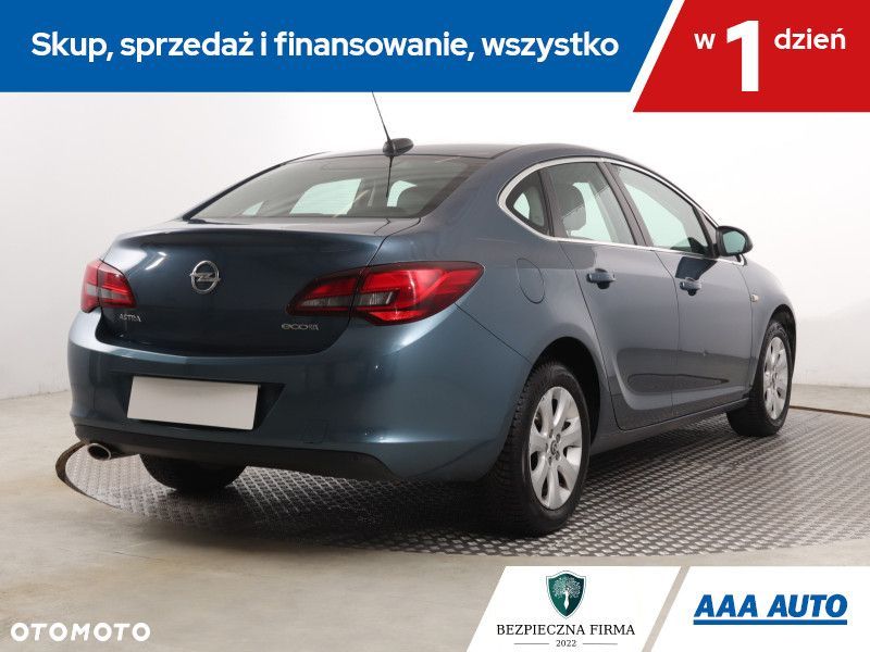 Opel Astra - 7