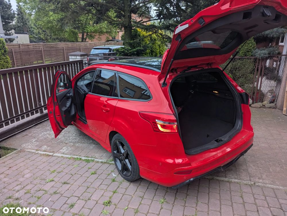 Ford Focus 1.5 EcoBoost ST-Line Red ASS - 4