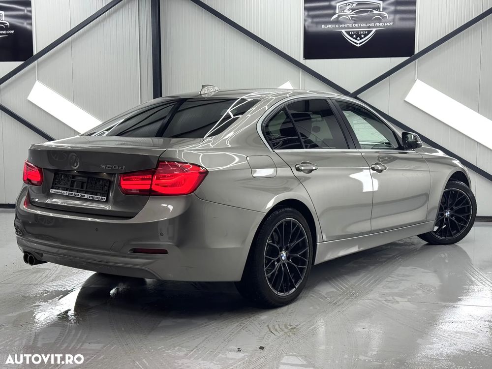 BMW Seria 3 320d Aut. Sport Line - 14