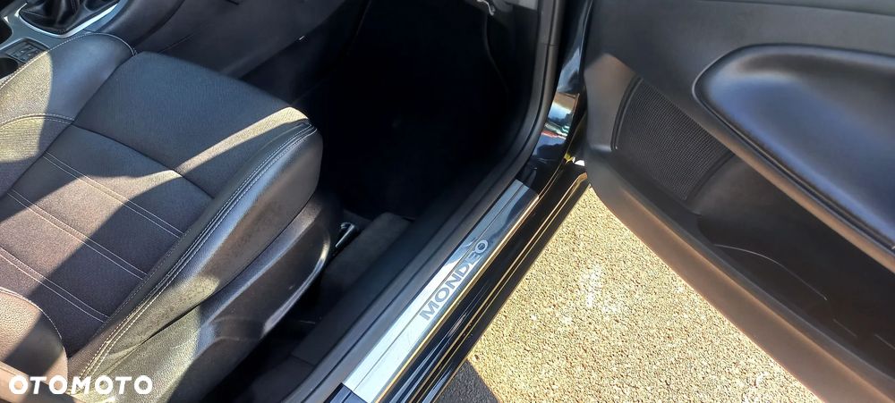 Ford Mondeo 2.0 TDCi Titanium - 18